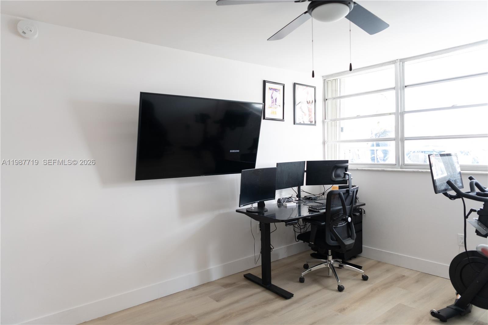 KEYSTONE HARBOR CLUB COND - Residential Lease