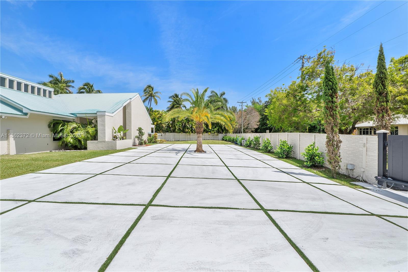 17640 Old Cutler Rd