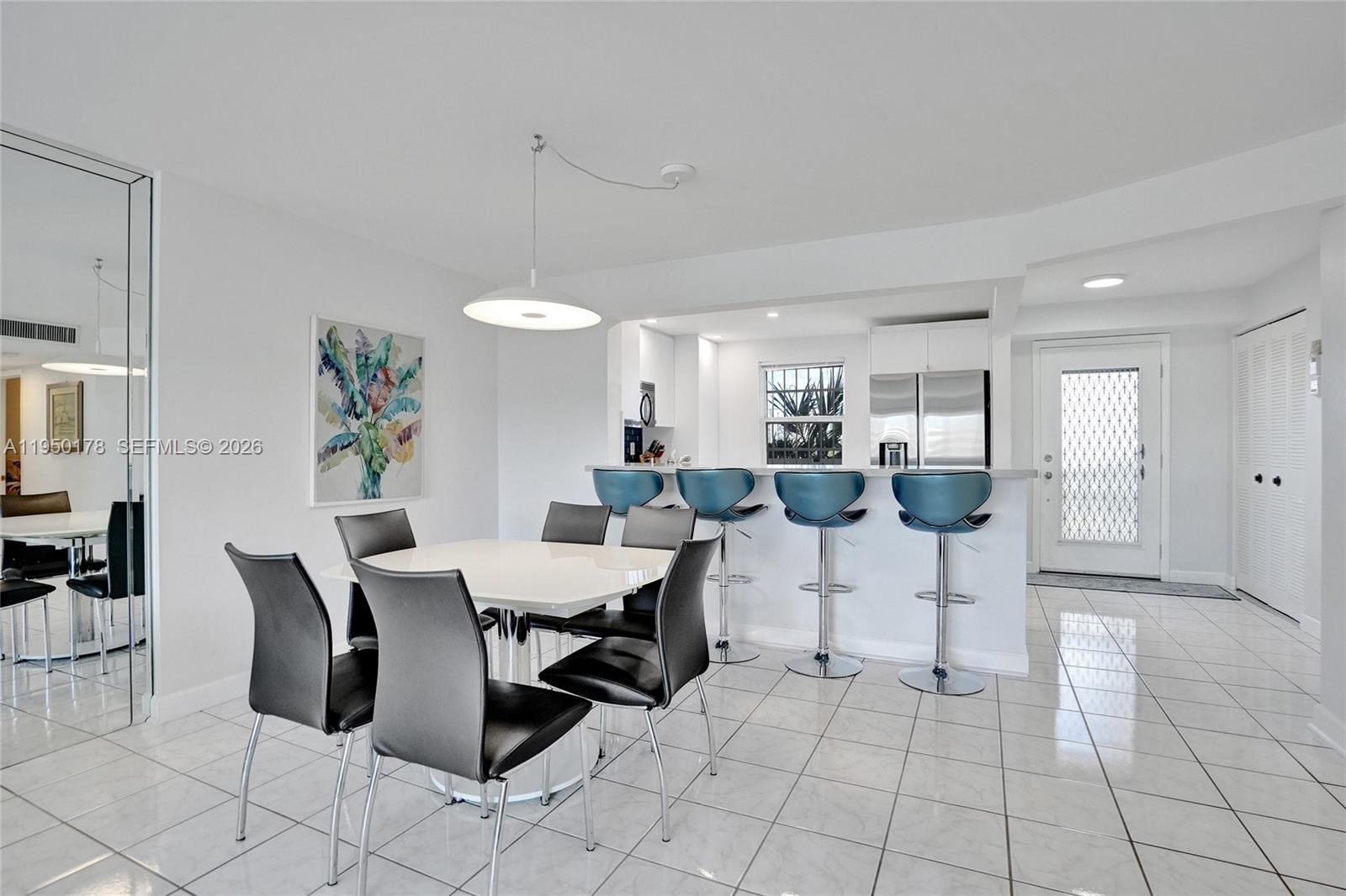 View photos, virtual tours, details... 200 SE 5th Ave 405