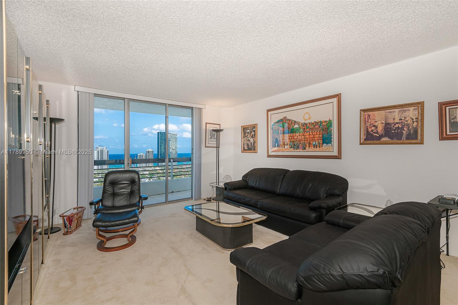 MYSTIC POINTE TOWER 500 C - Residential