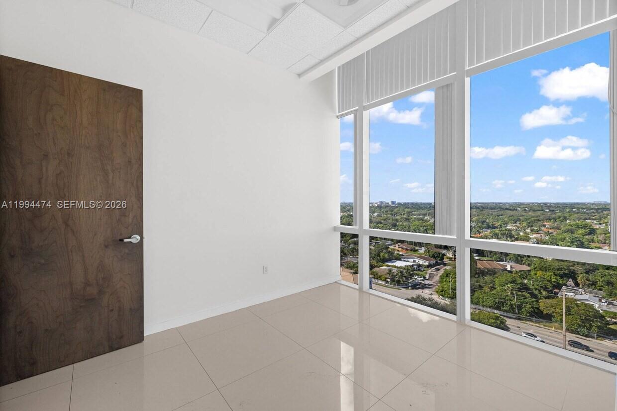 20200 W Dixie Hwy 809 Hwy