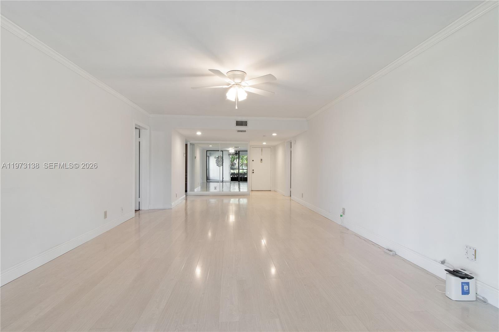 BLDG 8 OF COUNTRY CLUB AP - Residential