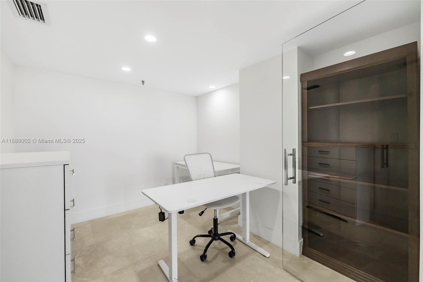 OCEANFRONT PLAZA CONDO - Residential