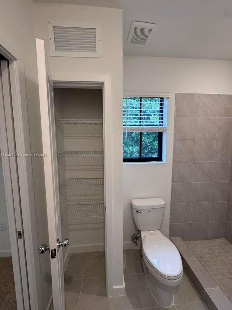 Palm Cay - Residential Lease