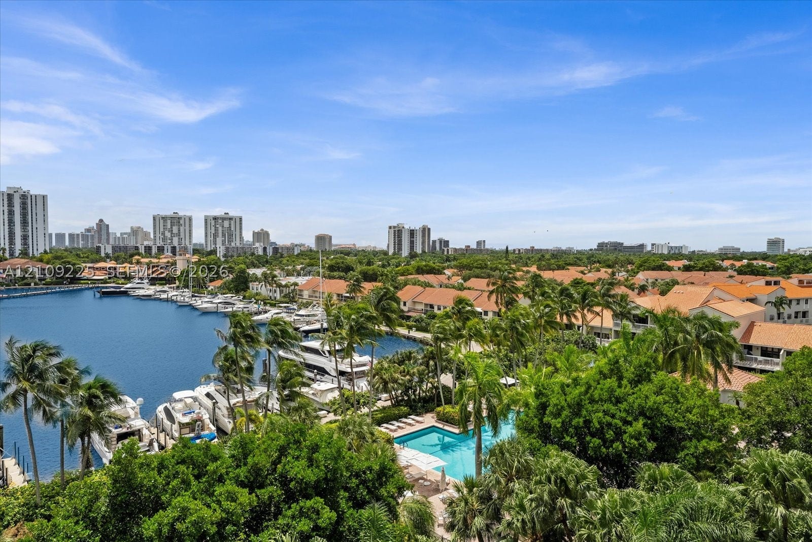 3610 Yacht Club Dr 805