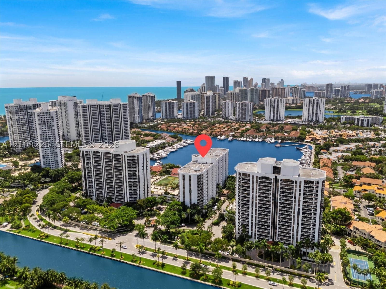 3610 Yacht Club Dr 805