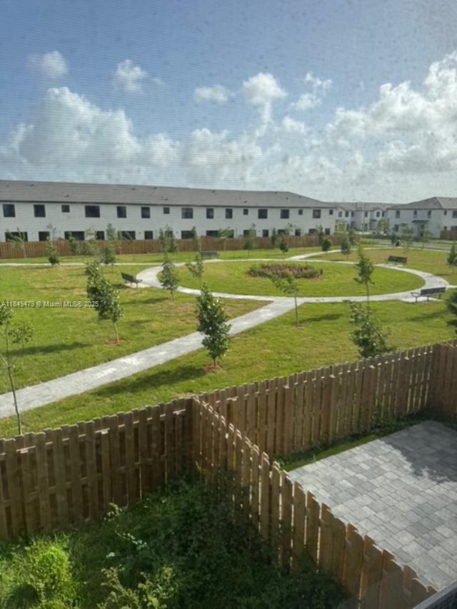 CENTURY PARK SQUARE - Residential