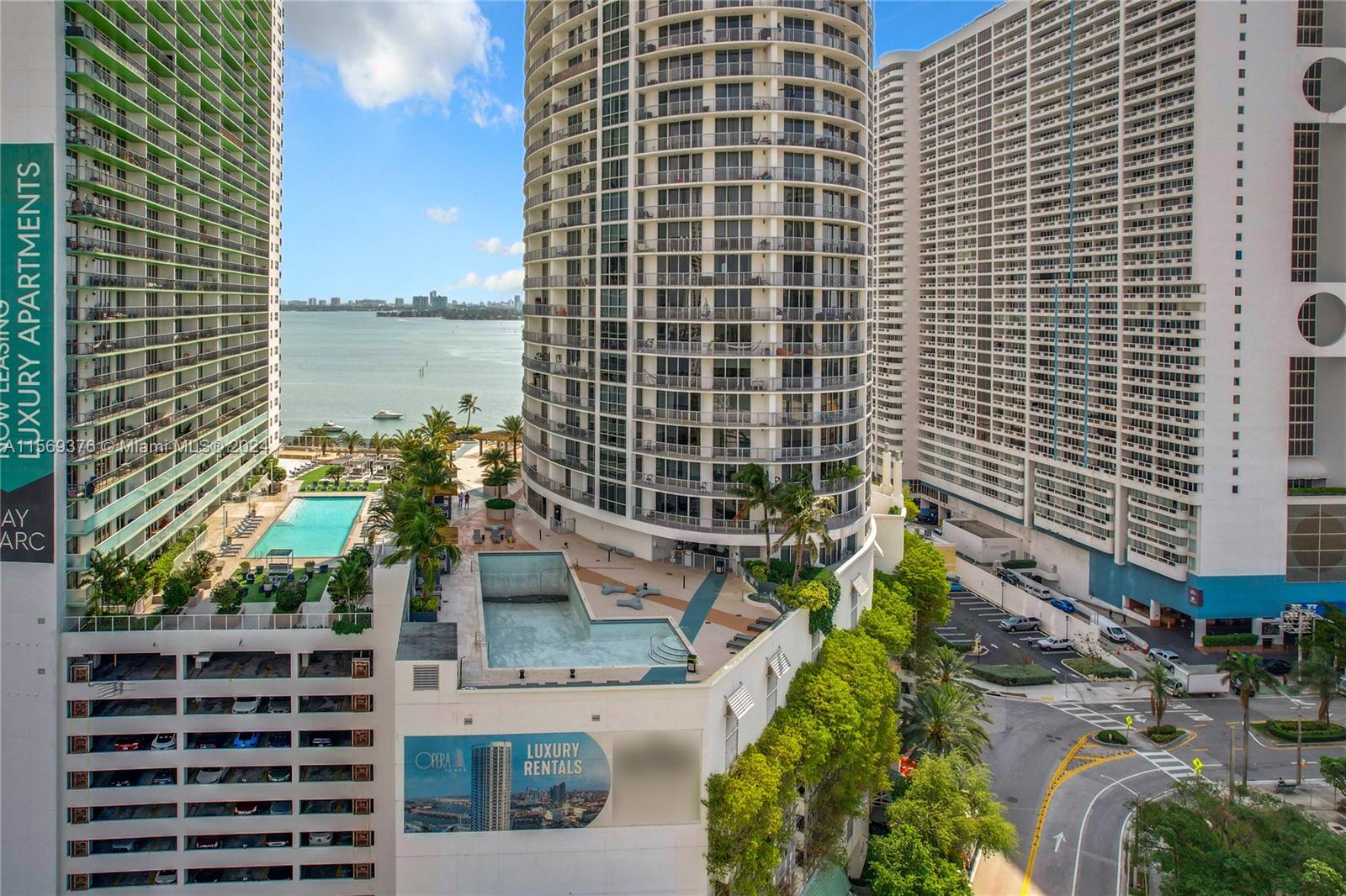 OPERA TOWER CONDO - Residential