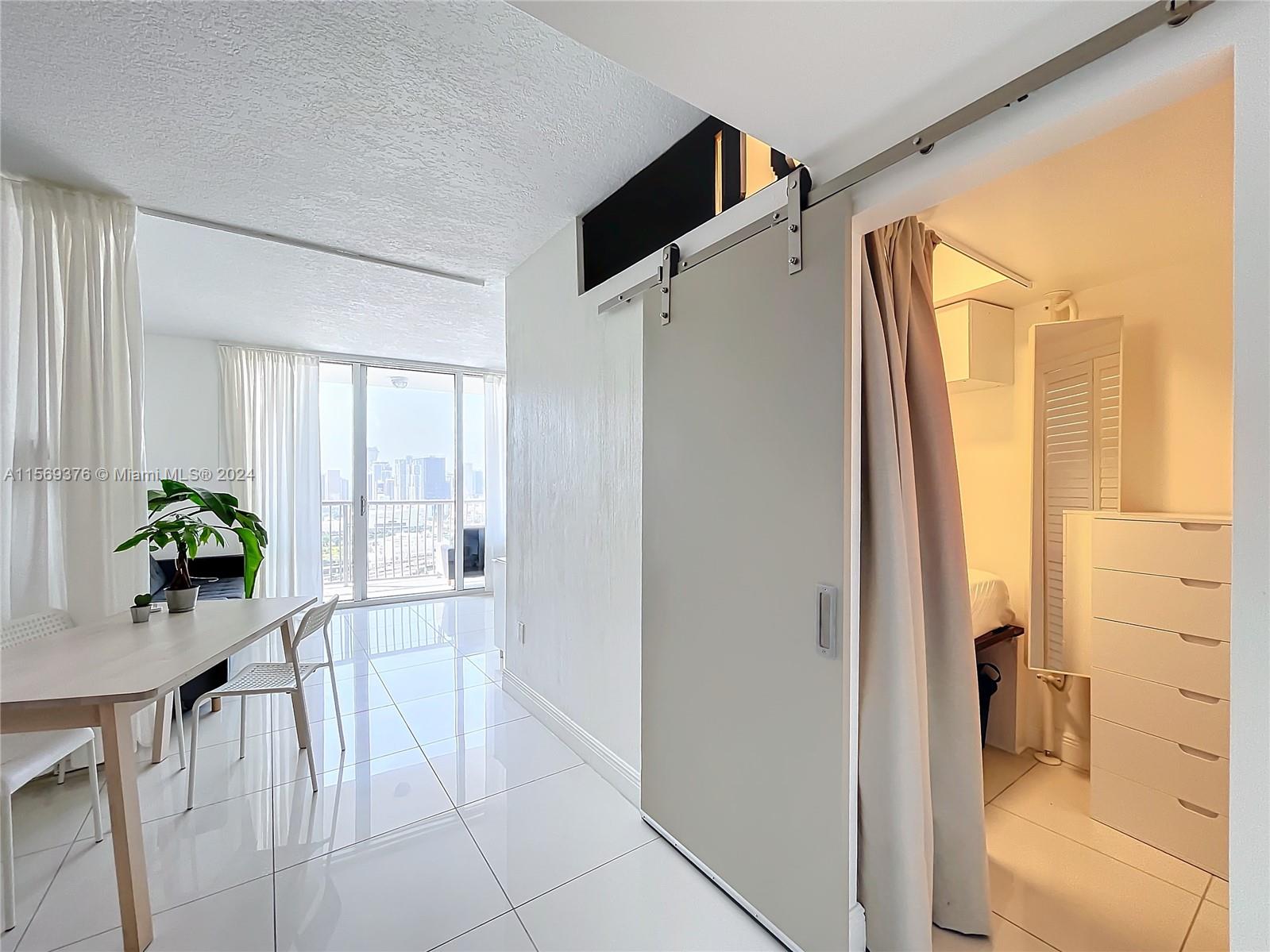 OPERA TOWER CONDO - Residential