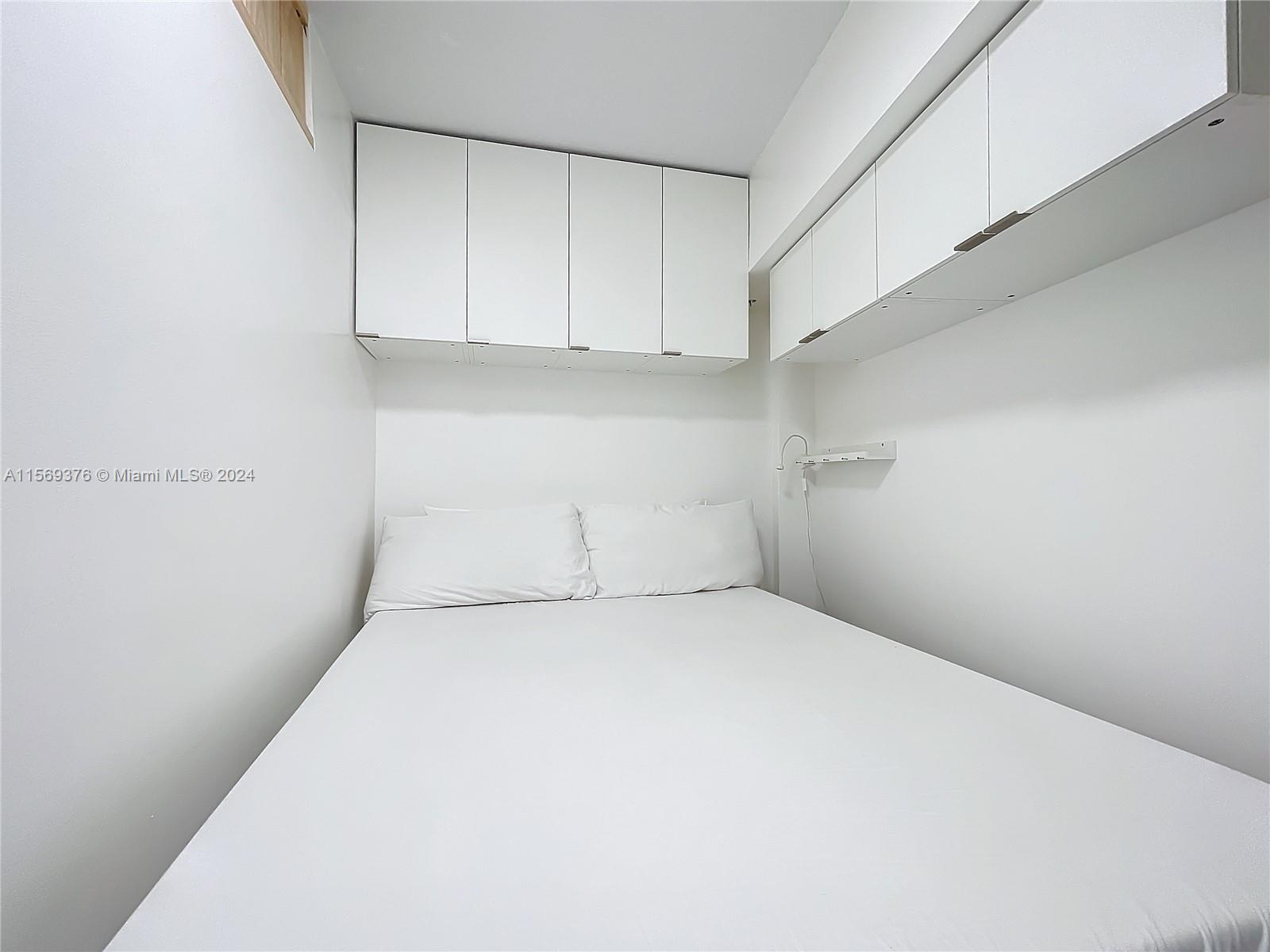 OPERA TOWER CONDO - Residential