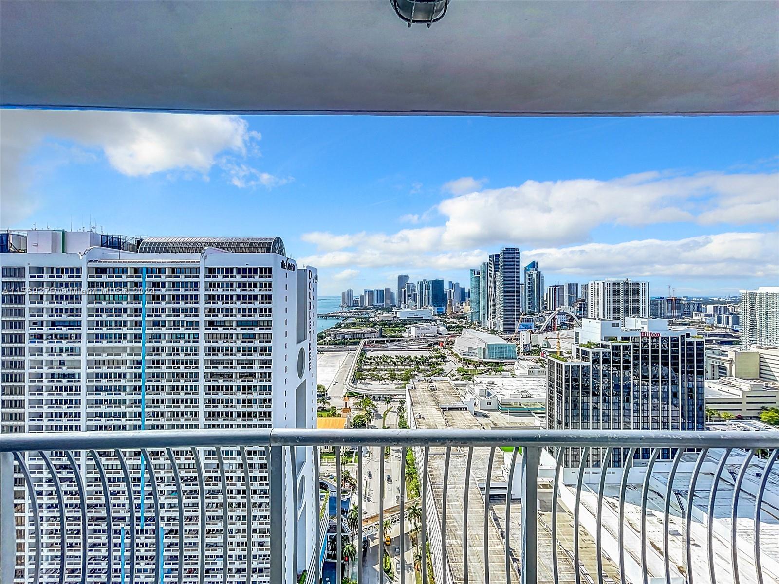 OPERA TOWER CONDO - Residential