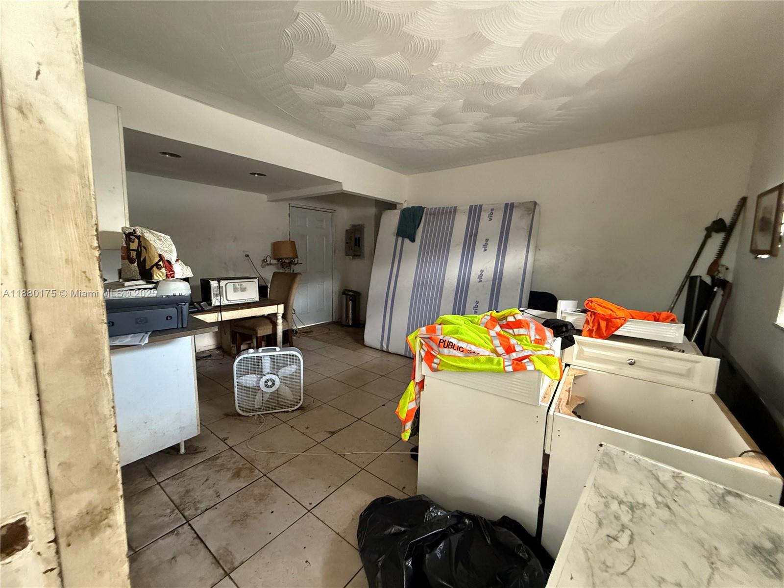 AIRLINE ESTATES - Residential Income