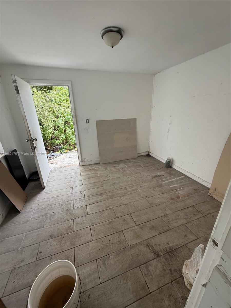 AIRLINE ESTATES - Residential Income