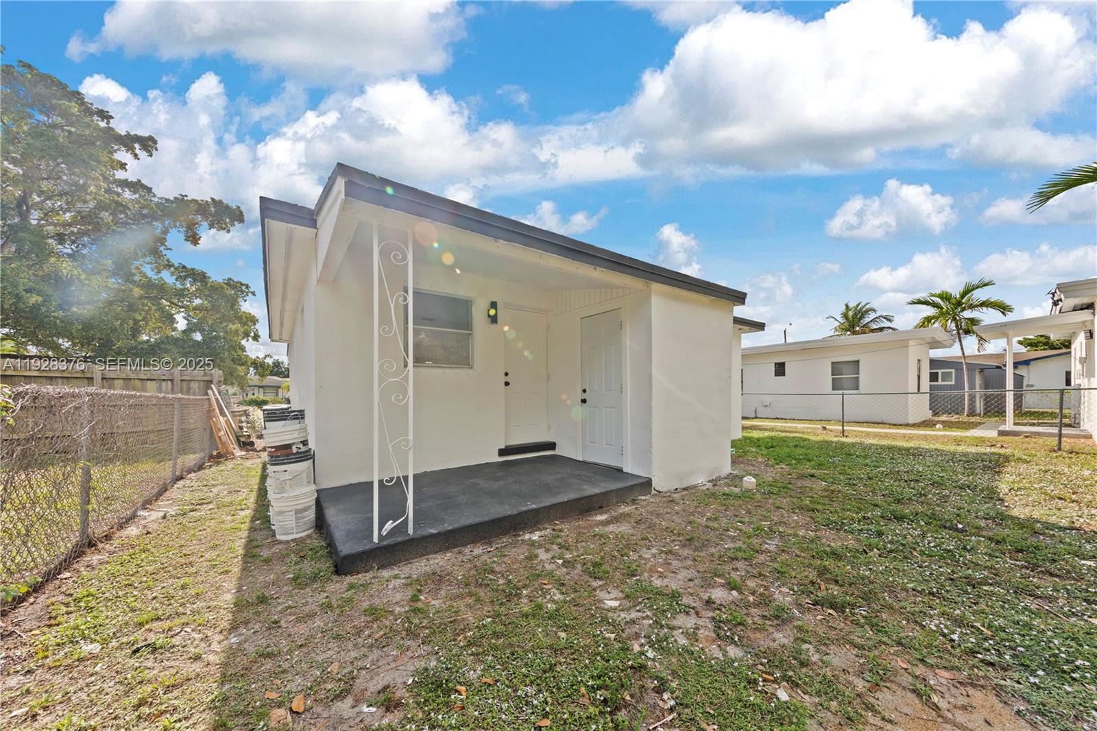 FOSTER PARK - Residential