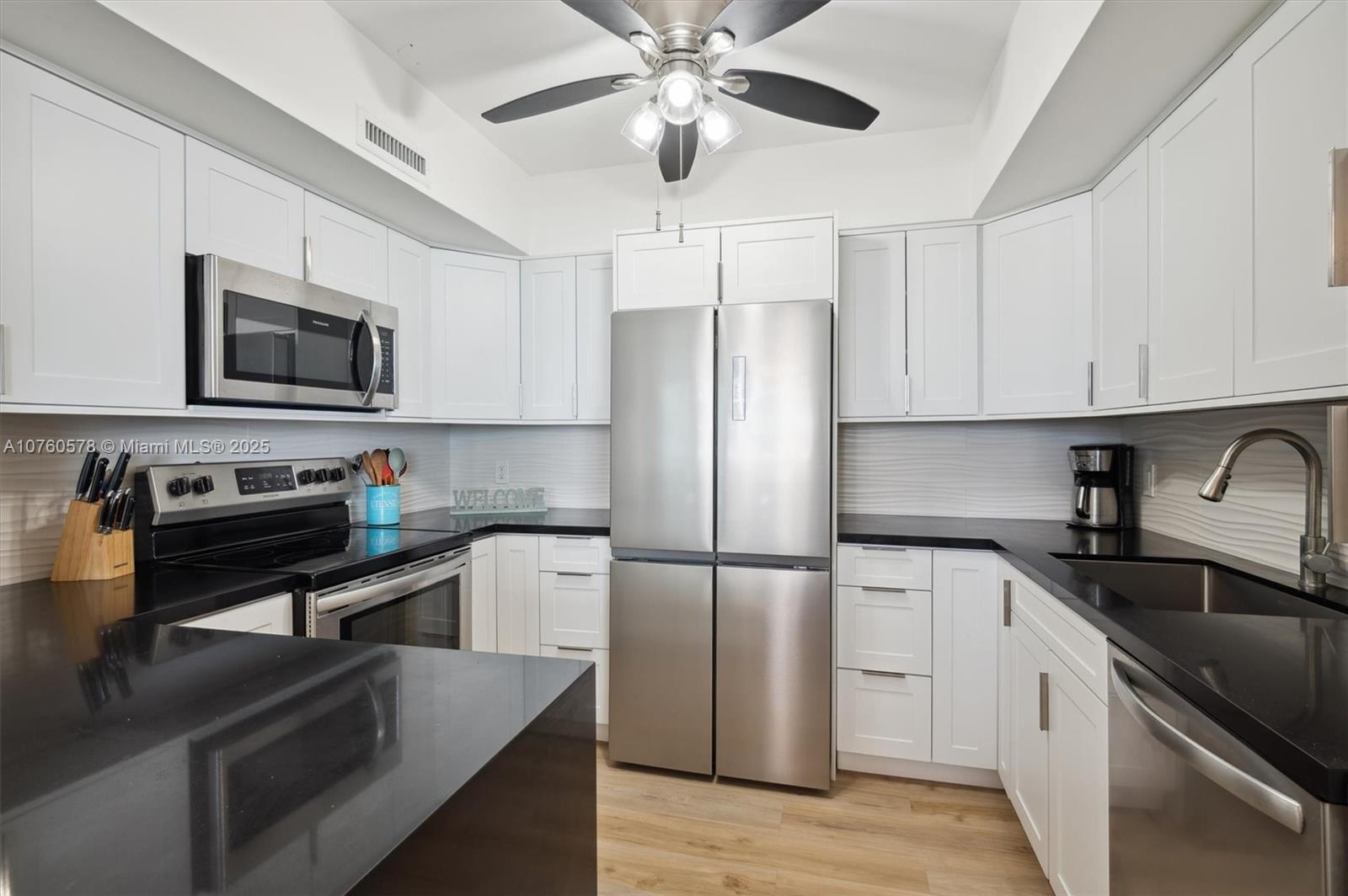 Alexander Towers Condo - Residential Lease