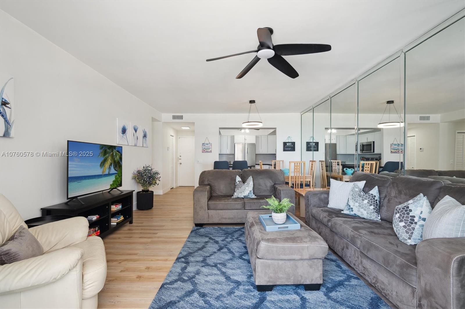 Alexander Towers Condo - Residential Lease