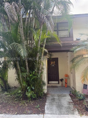3733 CARAMBOLA CIR N APT 2820, COCONUT CREEK, FL 33066 - Image 80b0ed0bf5da61c059baddea09f7bcdf/4202553048