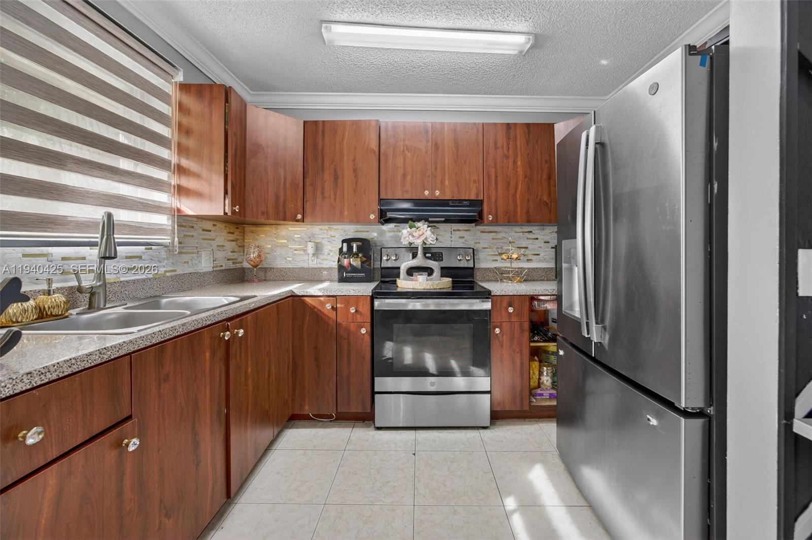 HABITAT VILLAS - Residential Lease