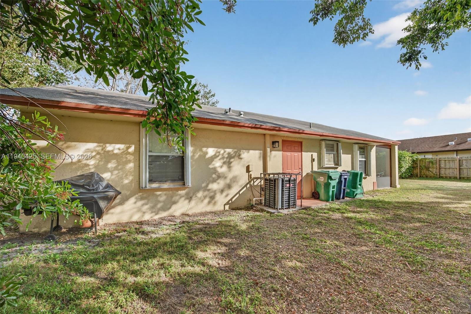 HABITAT VILLAS - Residential Lease