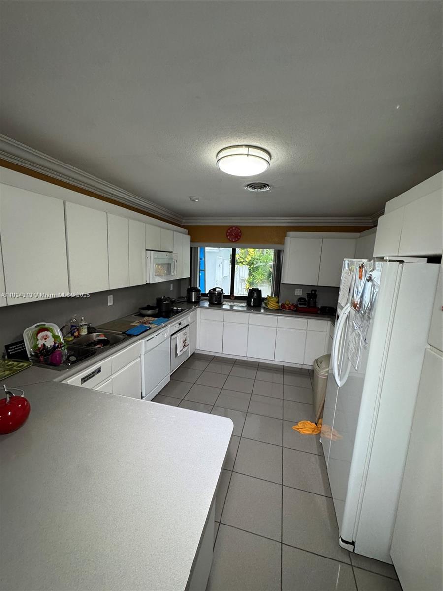 LAKE PARK SEC 1 - Residential