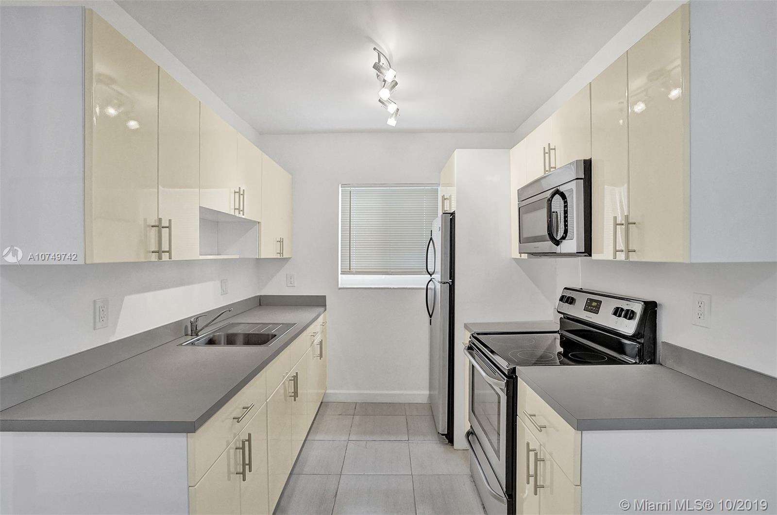 ALTOS DEL MAR NO 3 - Residential Lease