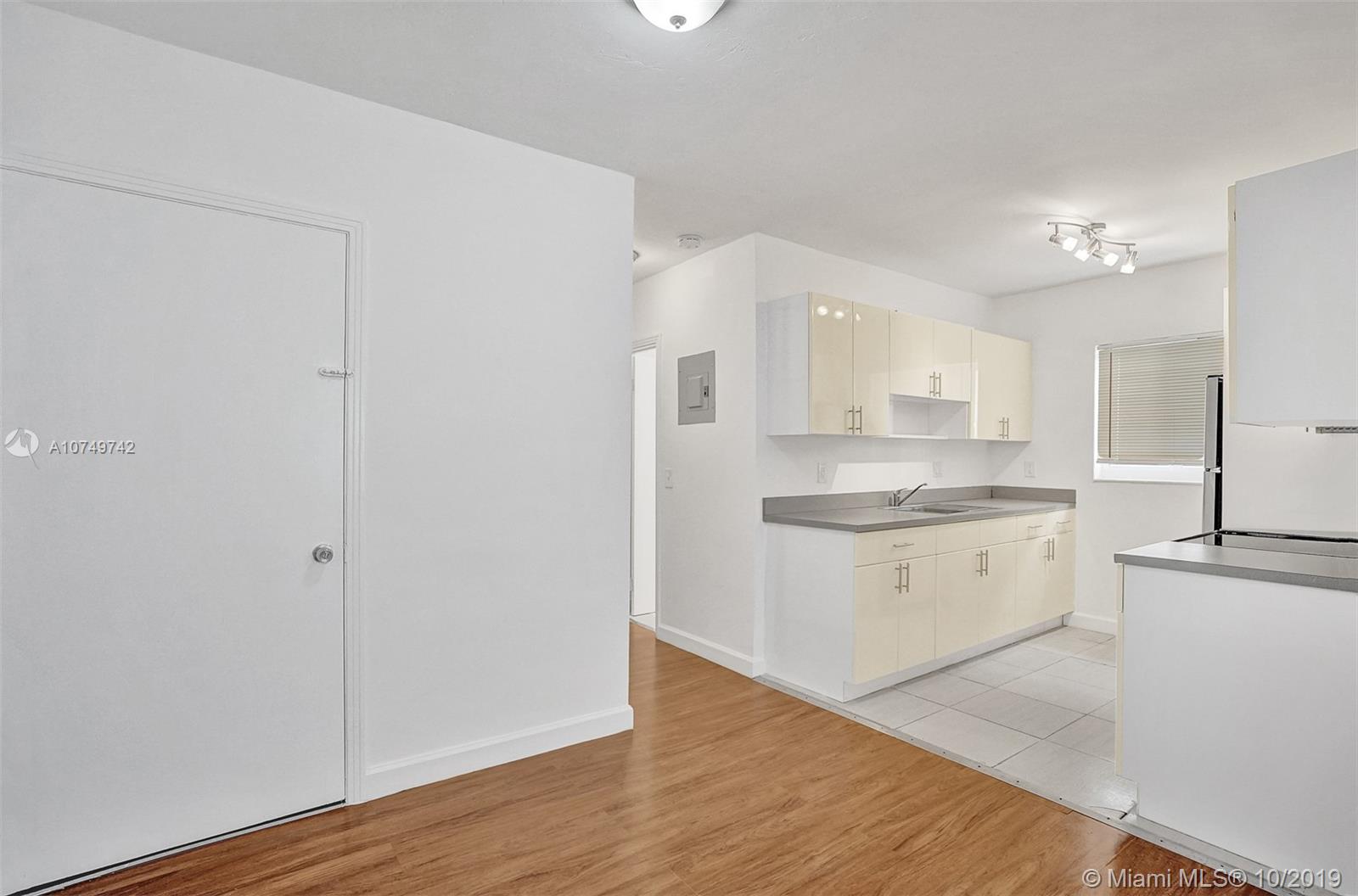 ALTOS DEL MAR NO 3 - Residential Lease