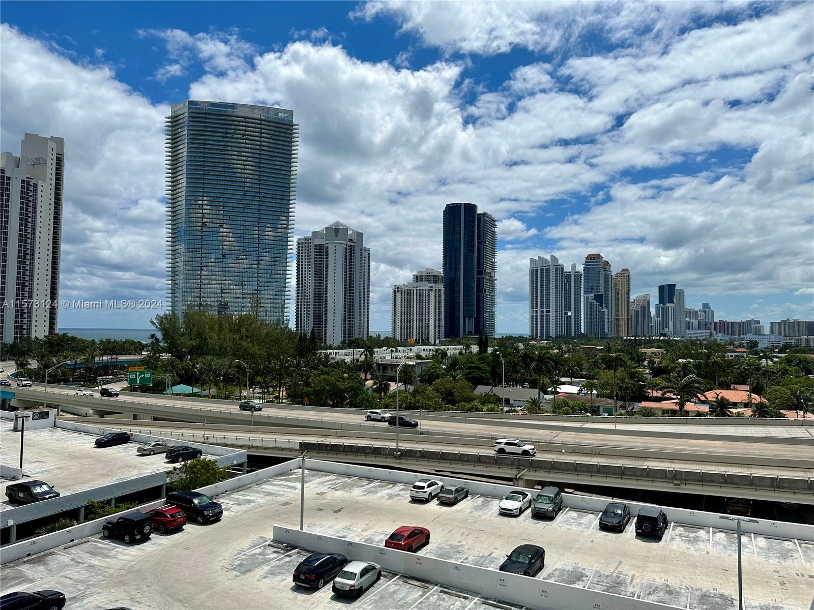 OCEANVIEW BUILDING B COND - Residential