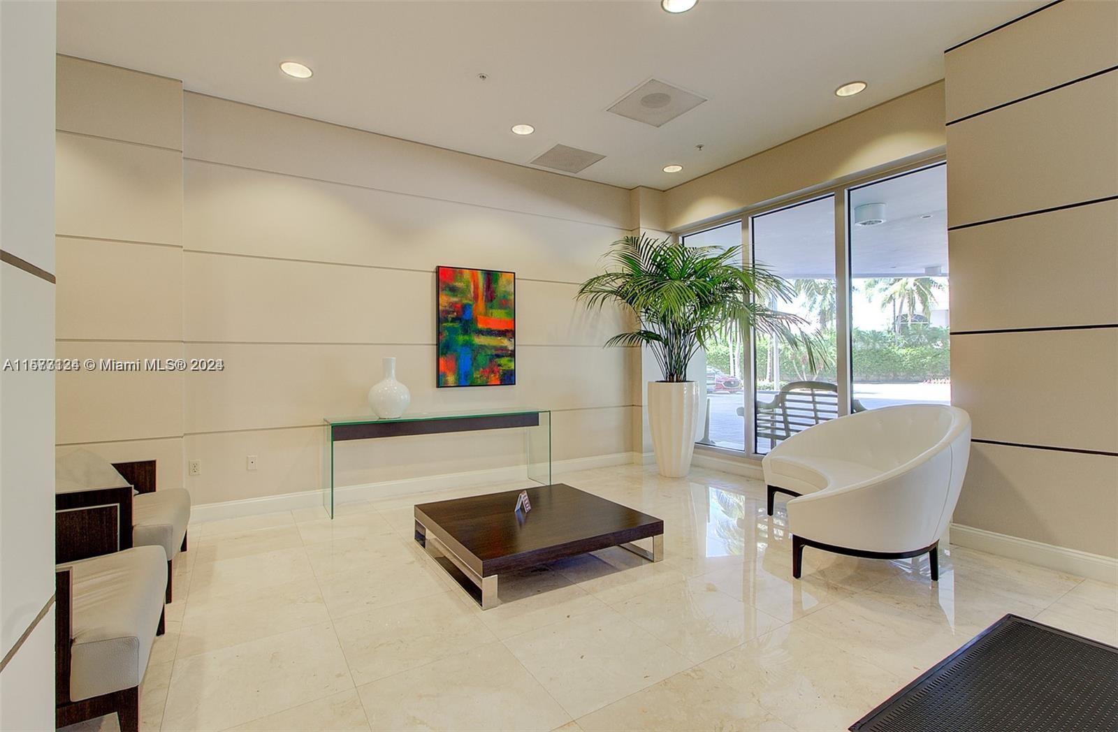 OCEANVIEW BUILDING B COND - Residential