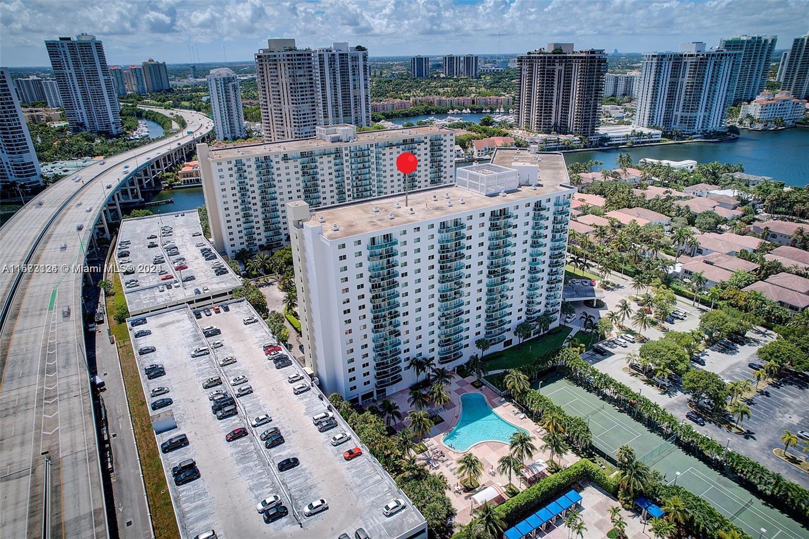 OCEANVIEW BUILDING B COND - Residential
