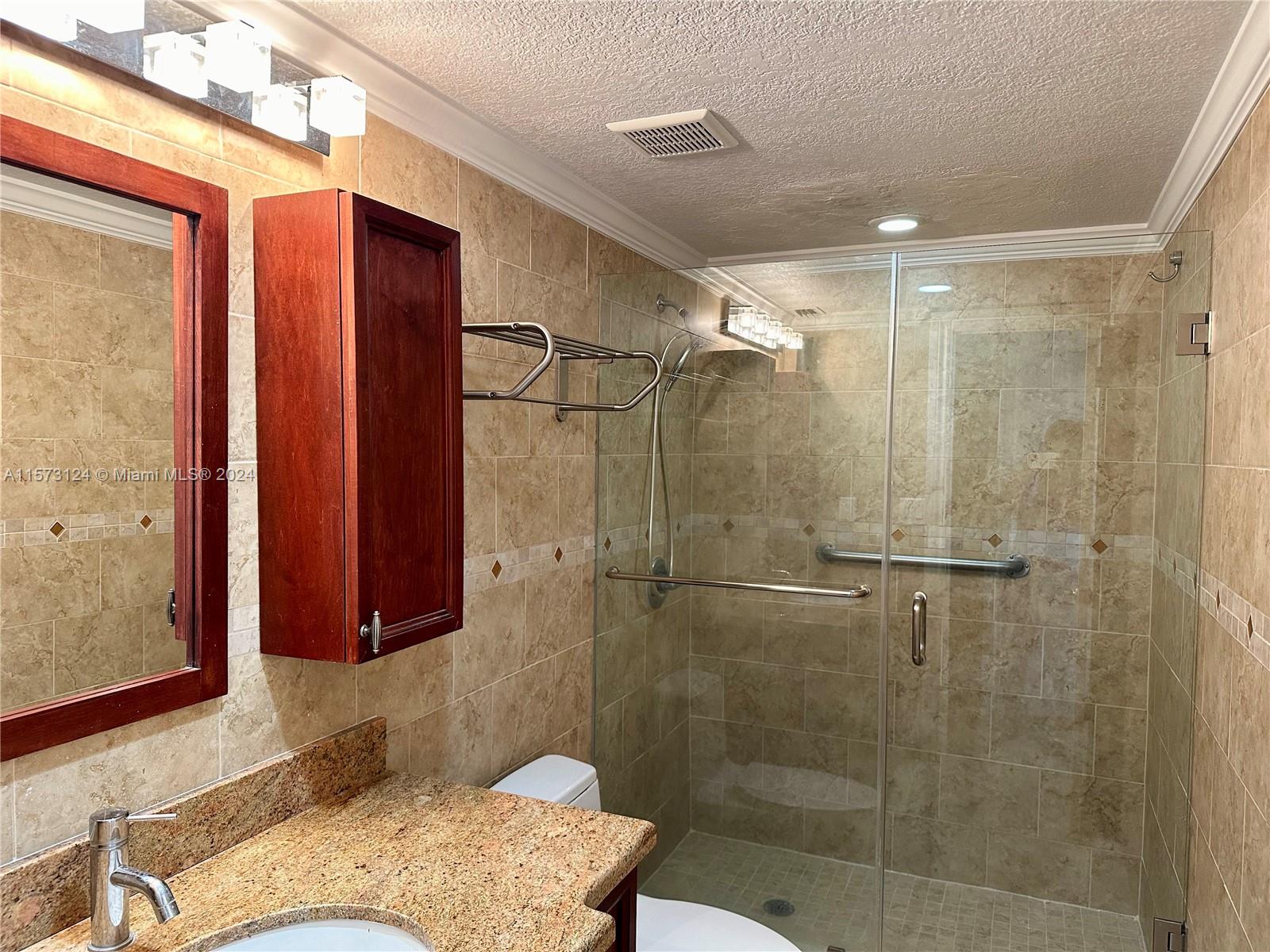 OCEANVIEW BUILDING B COND - Residential