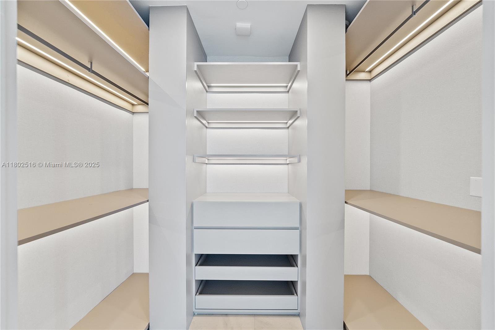 NORTH BISCAYNE BEACH AMEN - Residential Lease