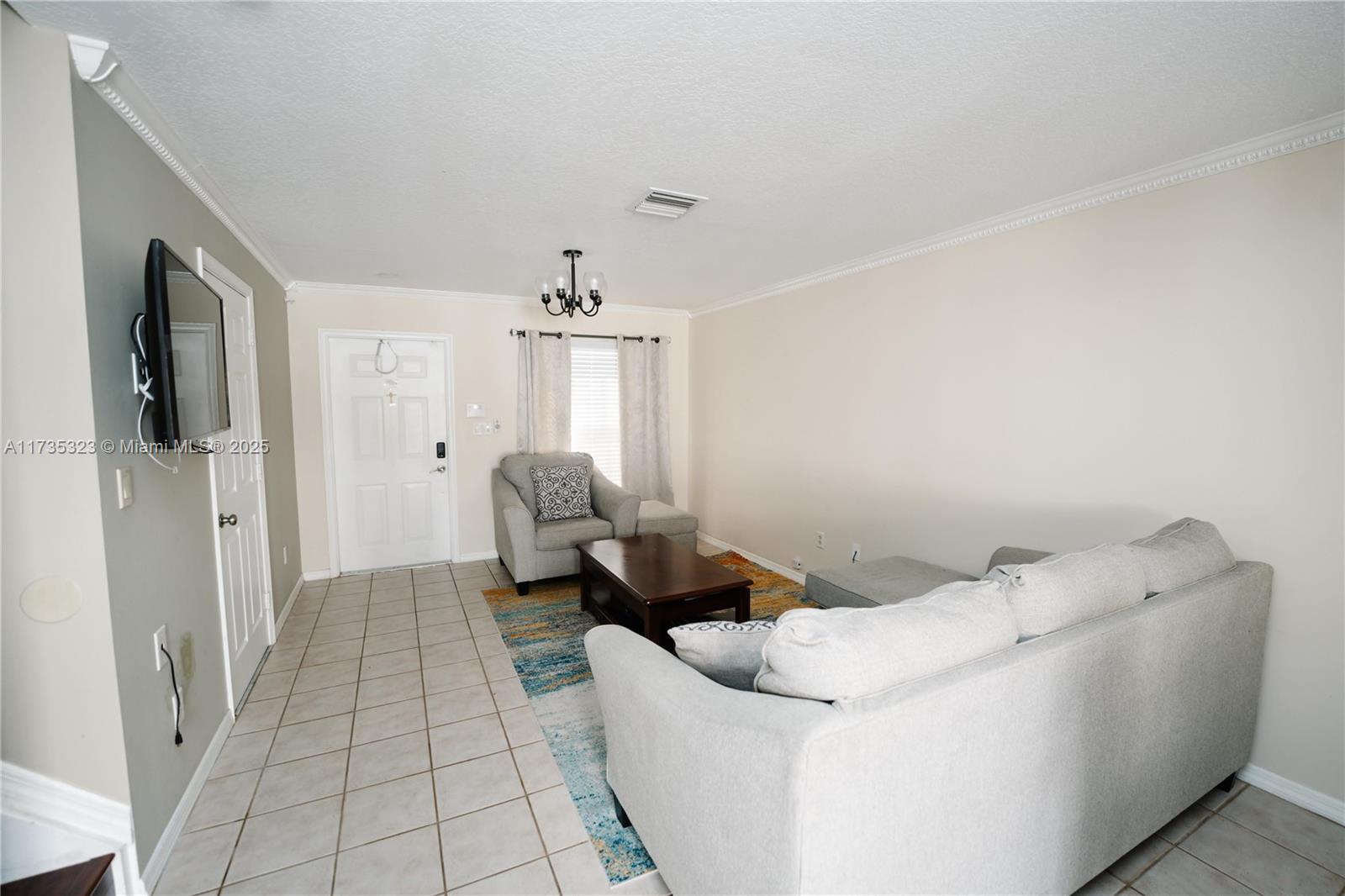 PEMBROKE ISLES 1 - Residential