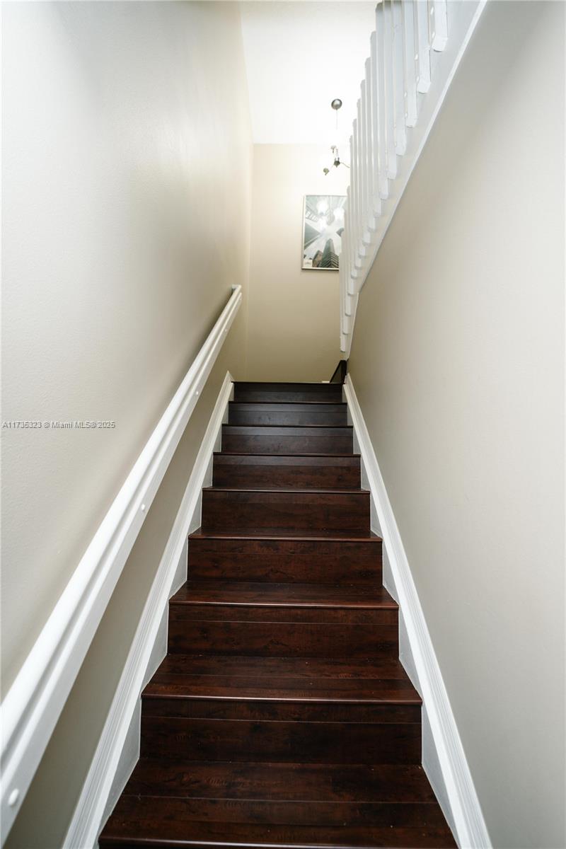 PEMBROKE ISLES 1 - Residential
