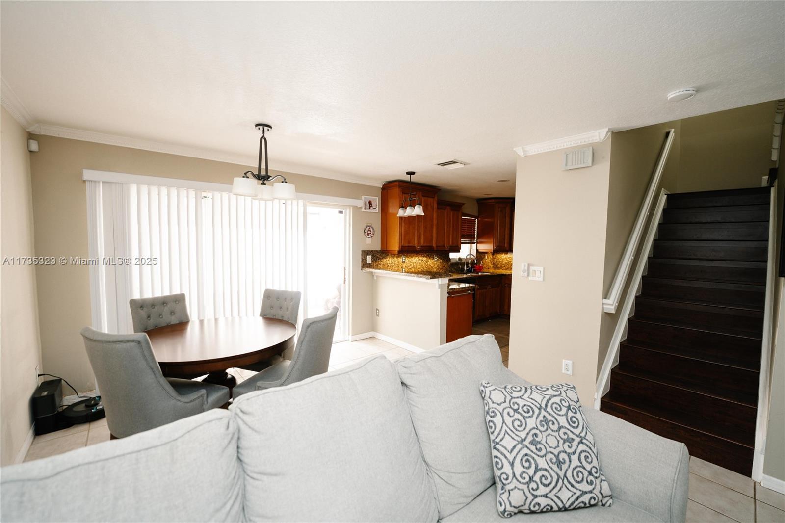PEMBROKE ISLES 1 - Residential