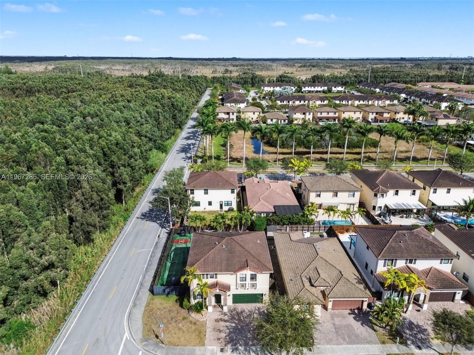 INTERLAKEN - Residential