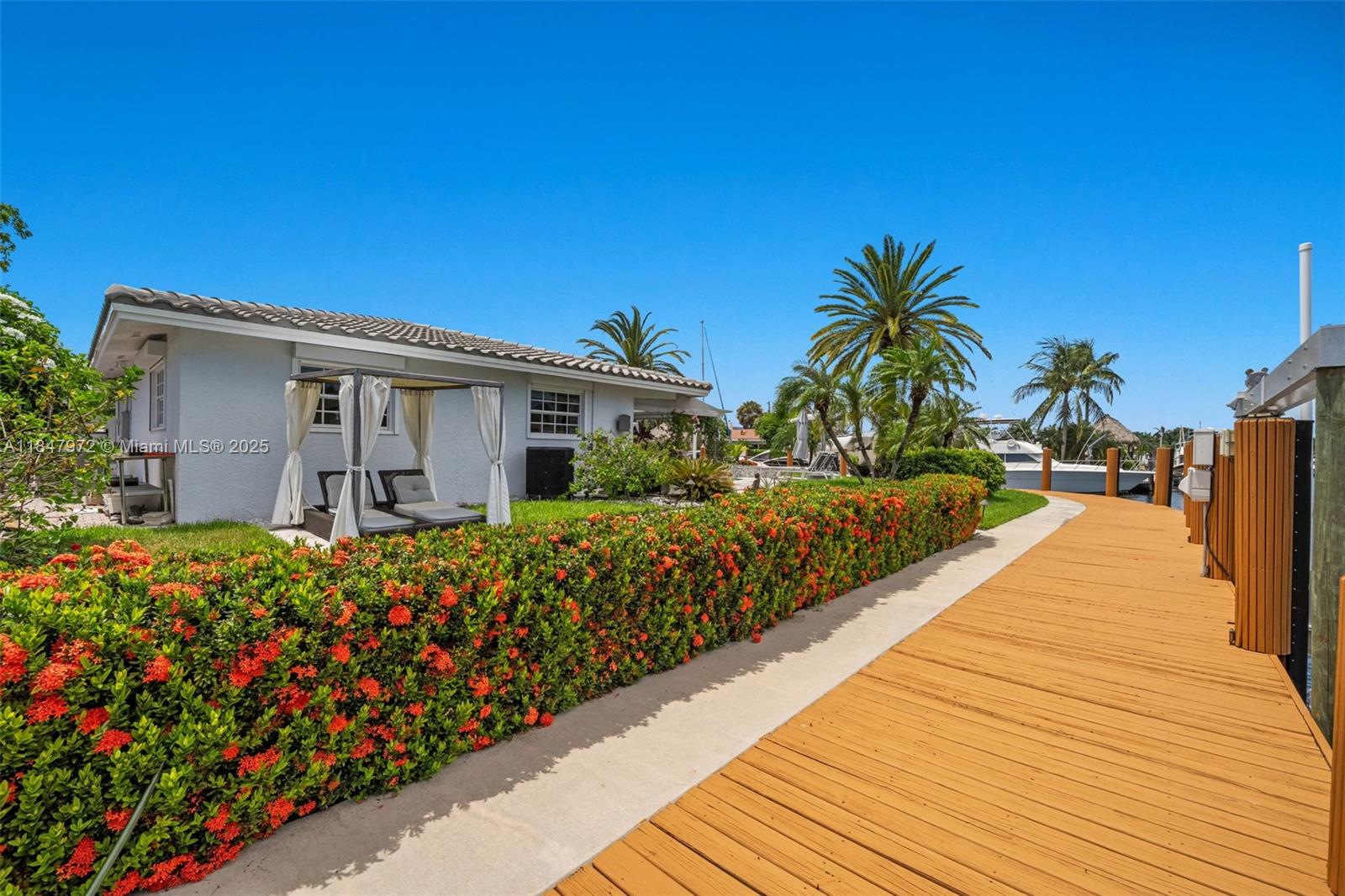 HARBOR VILLAGE SEC I - Residential