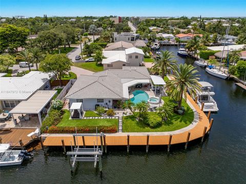 Photo of 2681 NE 9th Ct, Pompano Beach, FL 33062 (MLS # A11847972)