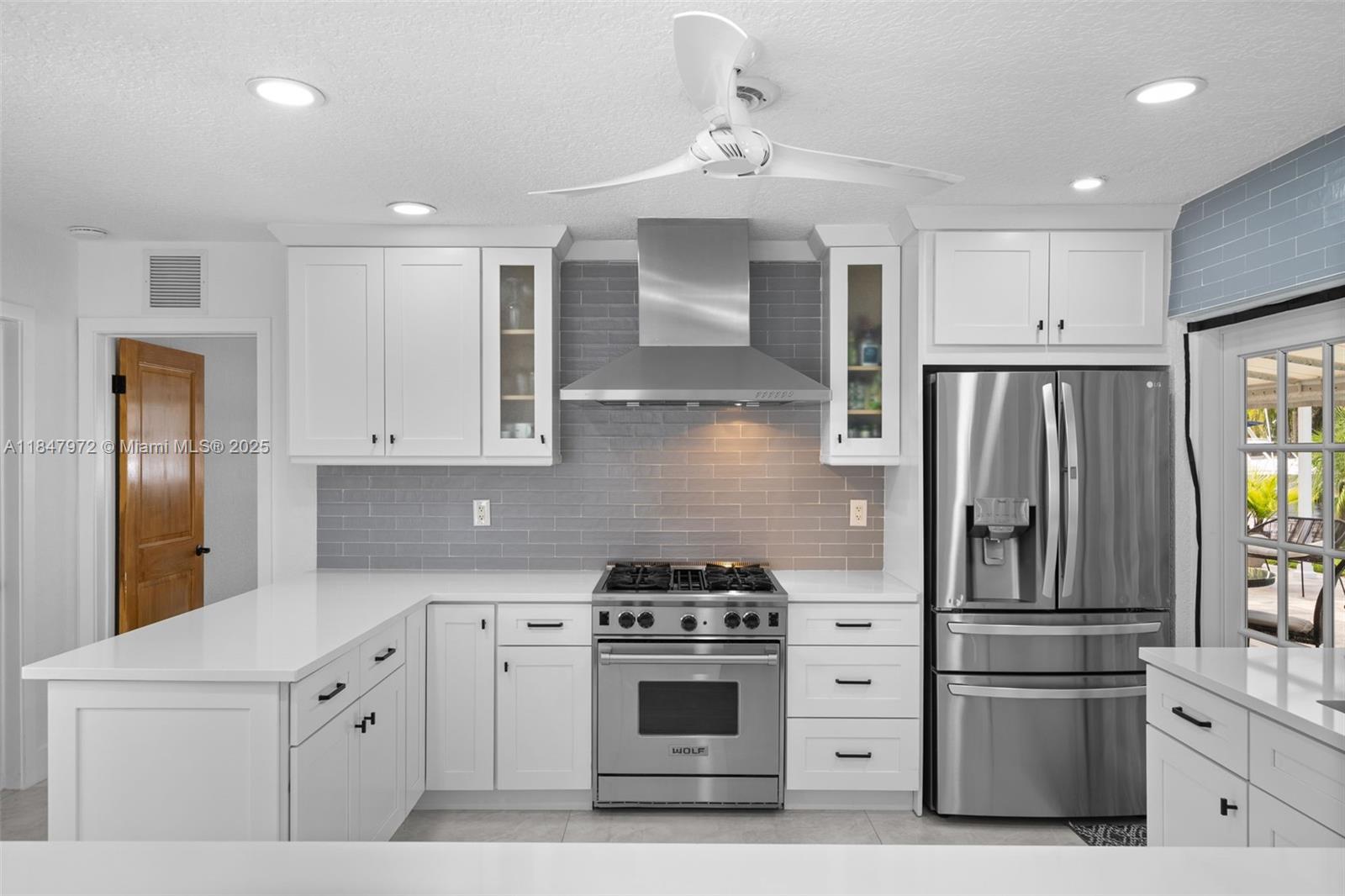 HARBOR VILLAGE SEC I - Residential