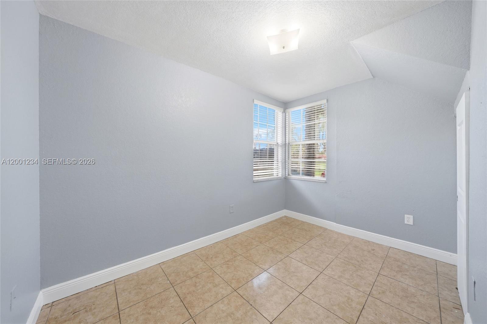 VILLAGE OF PALM BAY - Residential Lease