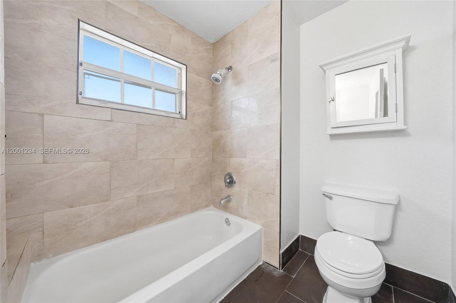 VILLAGE OF PALM BAY - Residential Lease