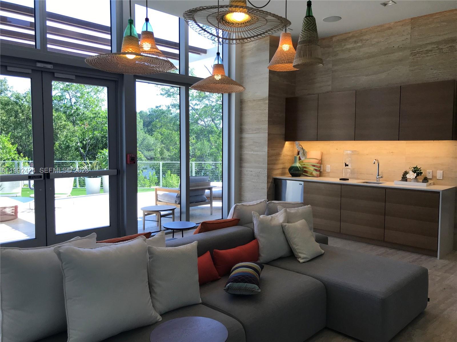 The Harbour North Condo - Residential