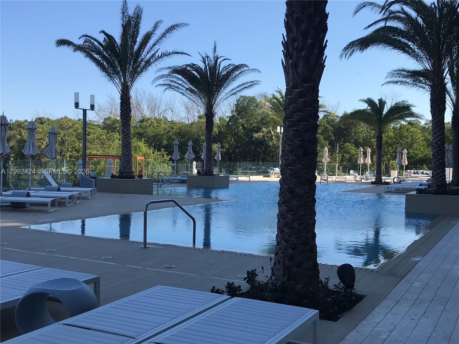 The Harbour North Condo - Residential