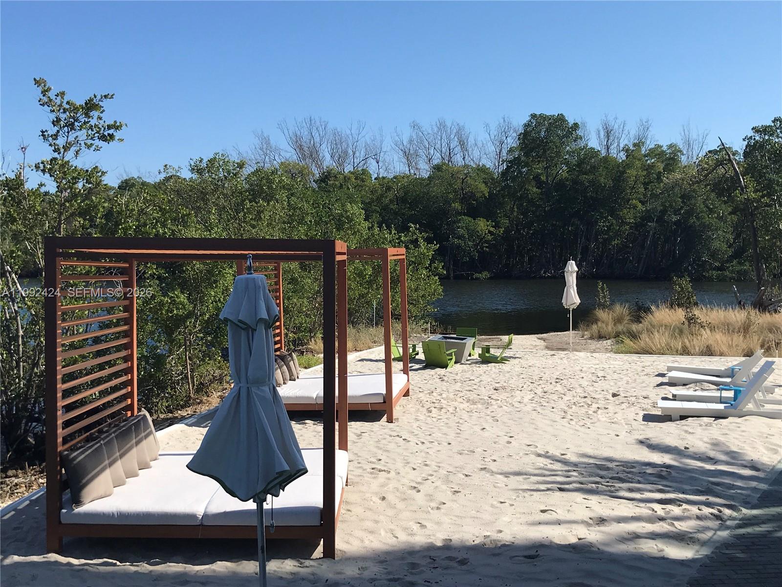 The Harbour North Condo - Residential