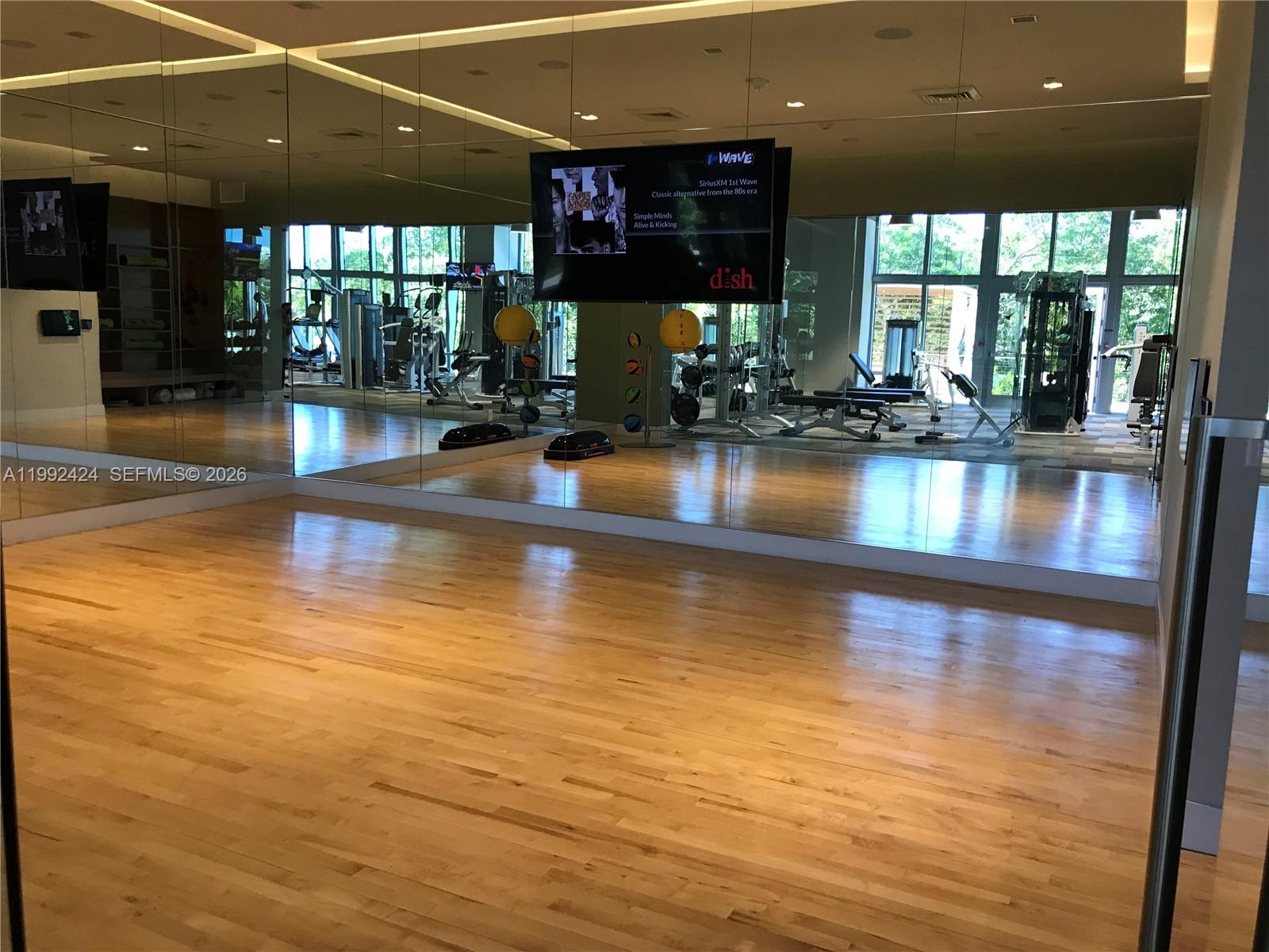 The Harbour North Condo - Residential