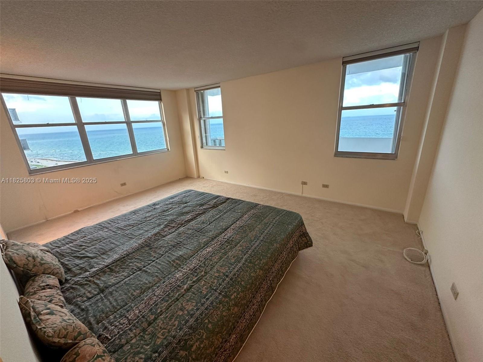 6039 Collins Ave 1625