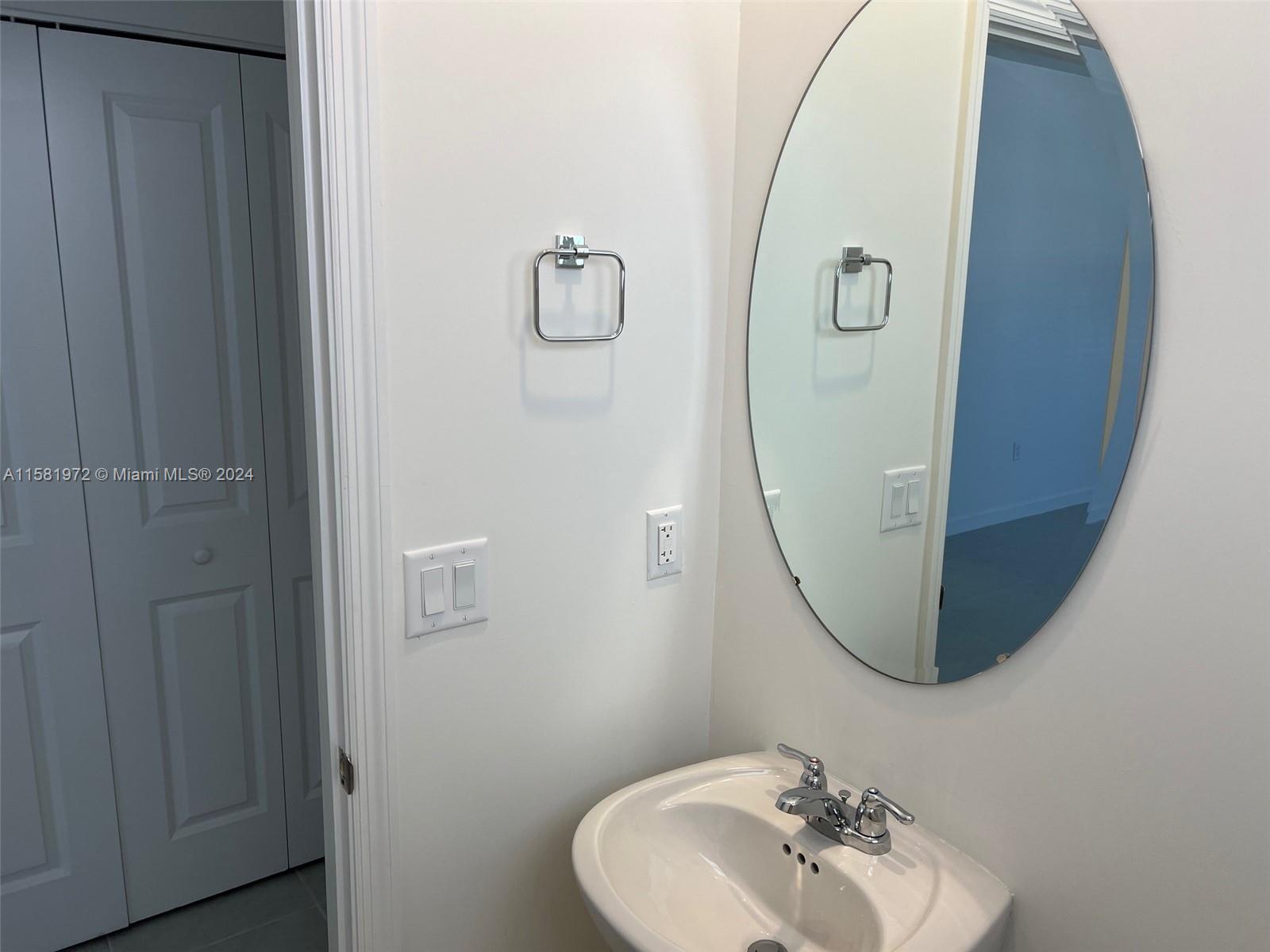 WESTVIEW - Residential Lease