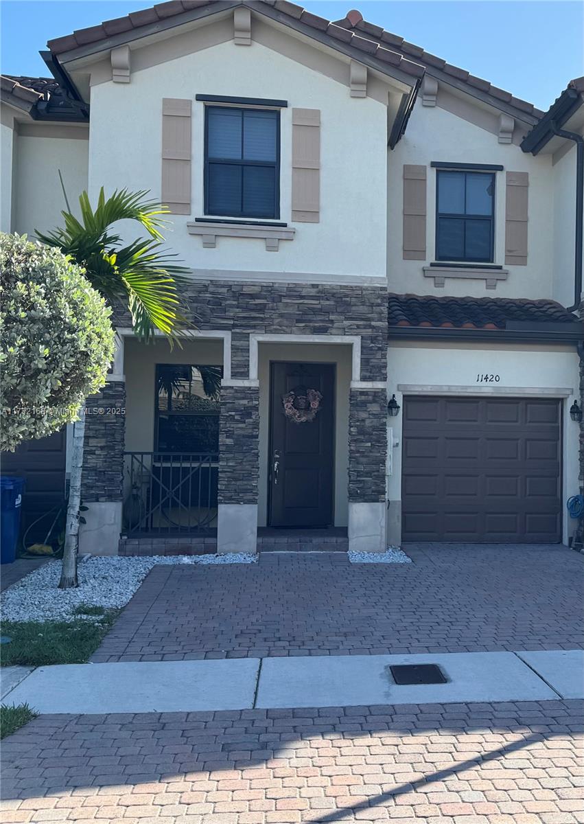 11420 Sw 252nd St, Homestead, Miami-Dade County, Florida - 4 Bedrooms  
3 Bathrooms - 