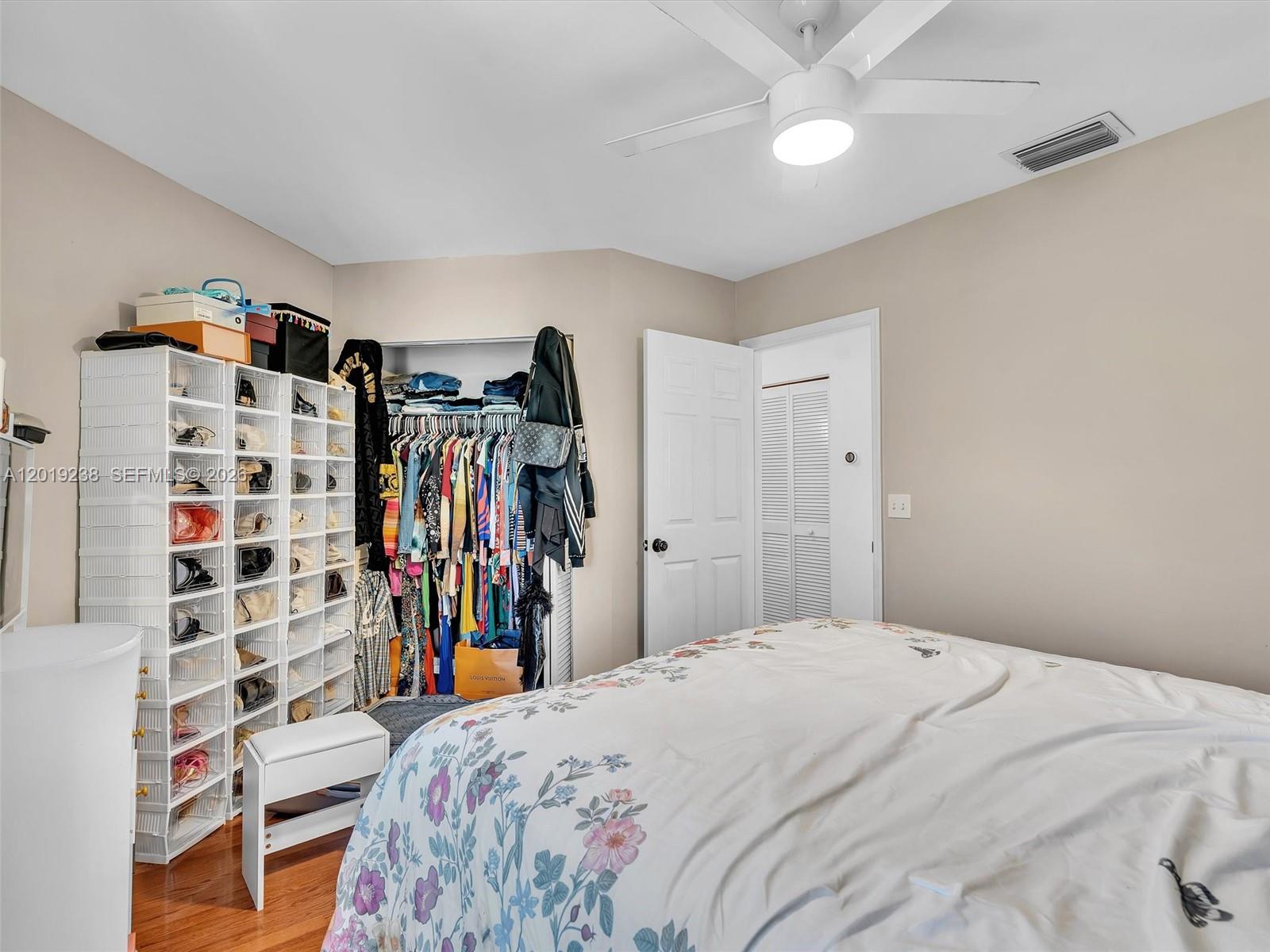 CHAPEL LAKE ESTATES - Residential