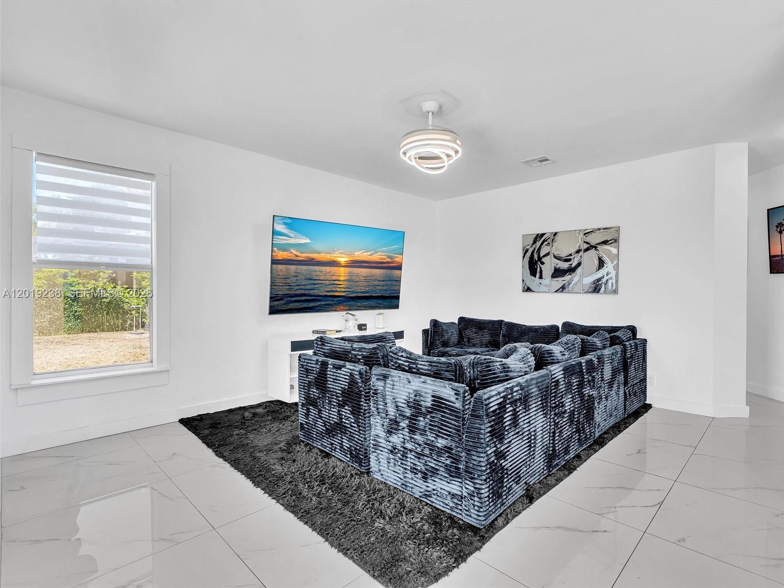 CHAPEL LAKE ESTATES - Residential