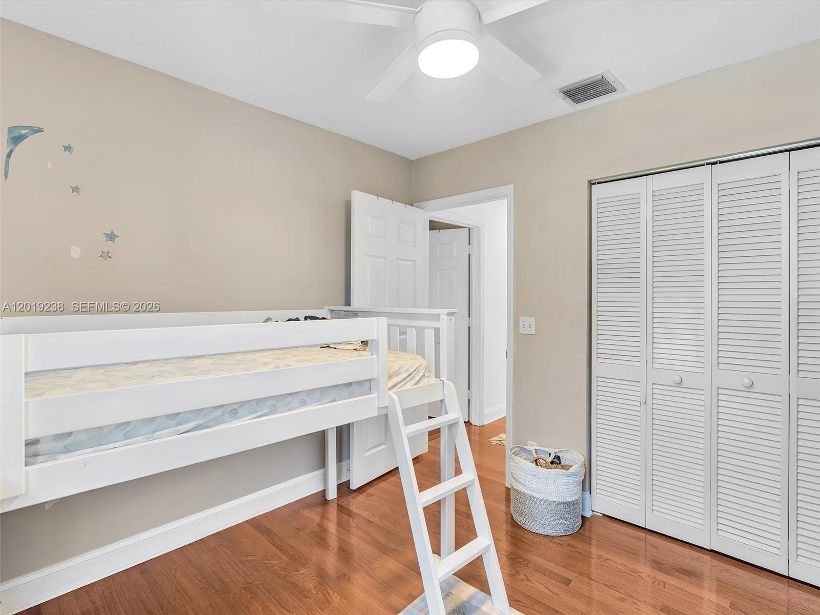 CHAPEL LAKE ESTATES - Residential